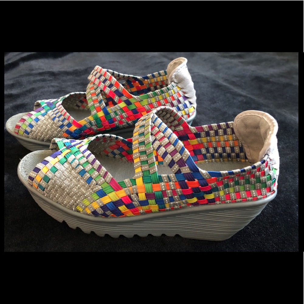 Multi color berni mev.